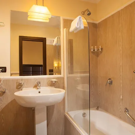Buenos Aires Hotell 3*